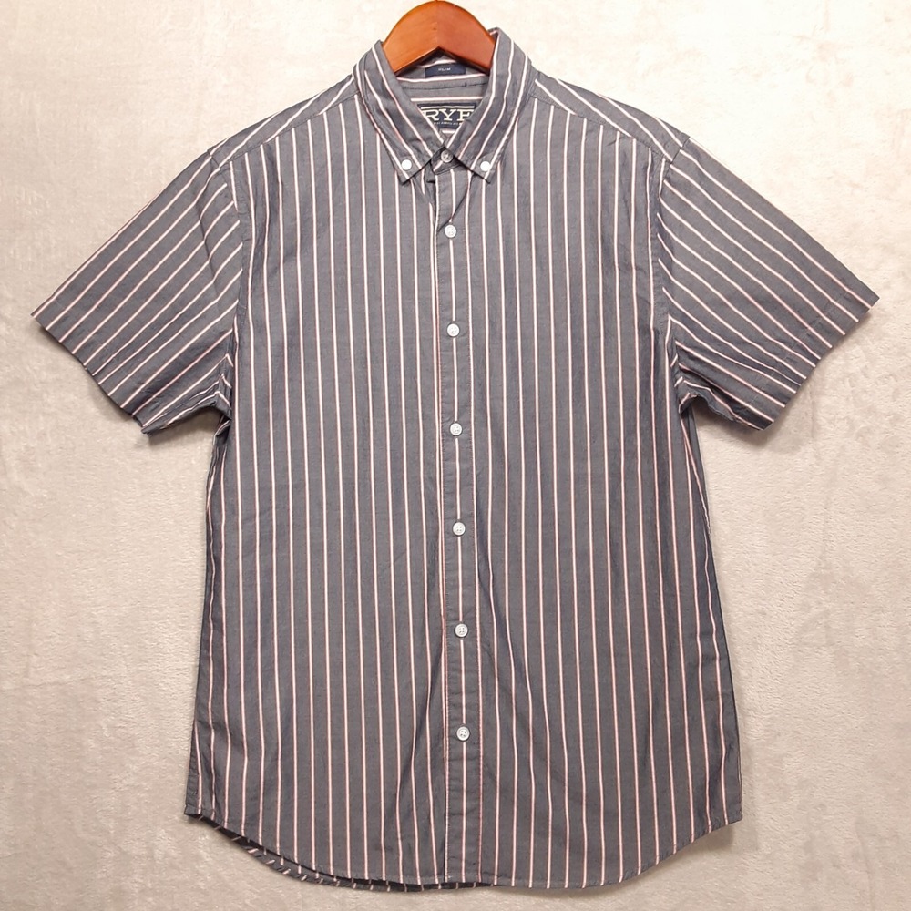 RYE by Hawker Rye Mens Short Sleeve Button Shirt Sz.Med./Blue-Red Stripes/NWOT!!